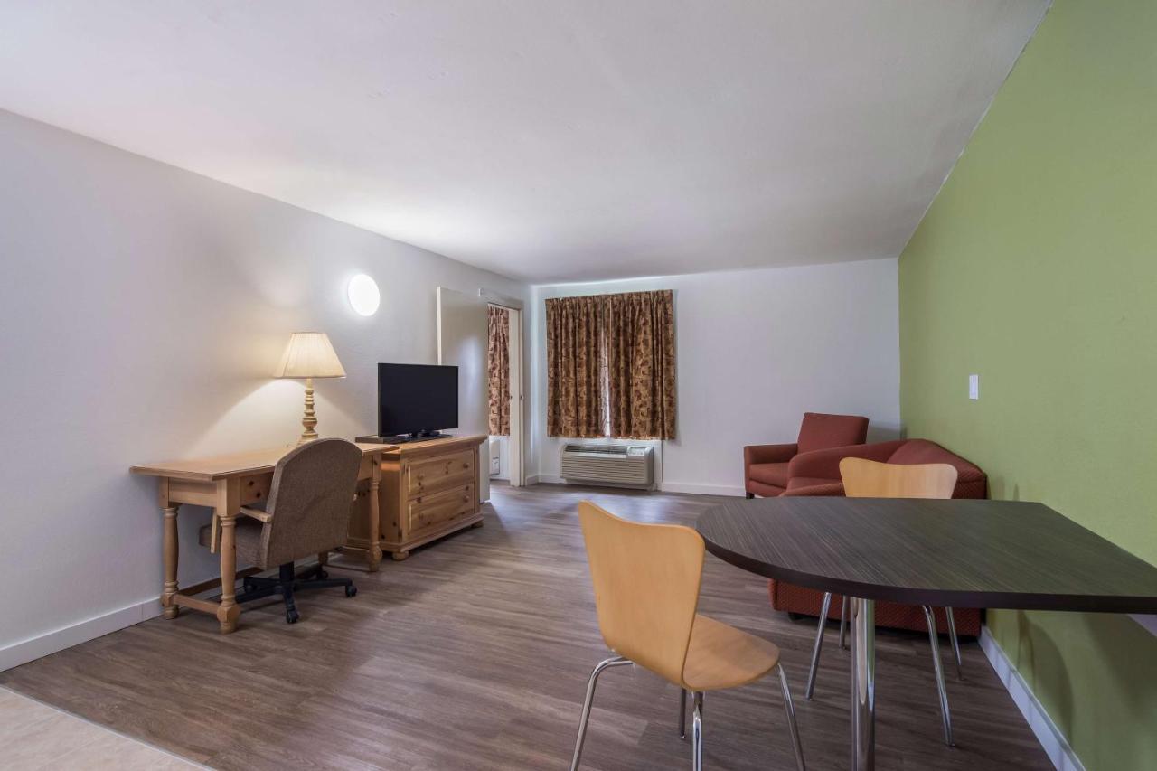 Hotel Oriskany Hotel Oriskany